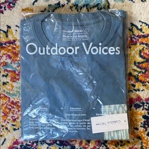Outdoor Voices long sleeve T-shirt